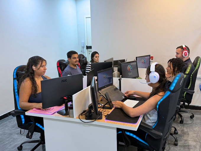 Equipe comercial e operação de SEO para SST e medicina ocupacional